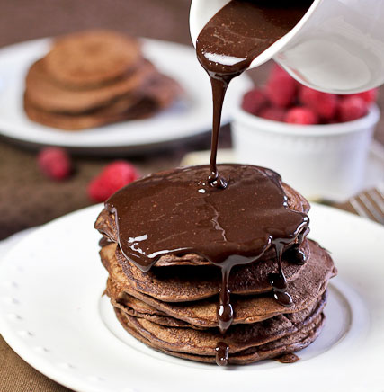 cach-lam-banh-pancake-chocolate-buoc-5