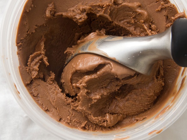 5 công thức thực hiện kem kể từ cacao cực kỳ ngon
